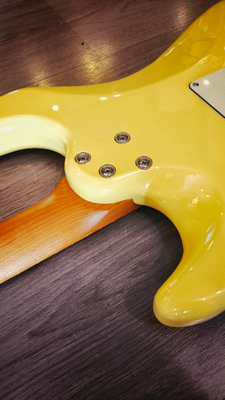 JET Guitars JS400 Vintage Yellow / Gig Bag